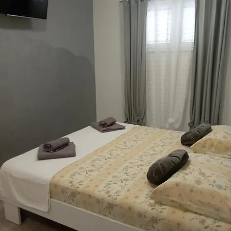 Apartman Pia Dugi Rat