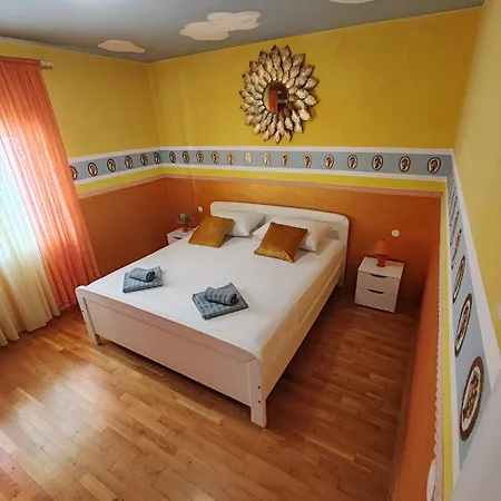Apartman Pia *