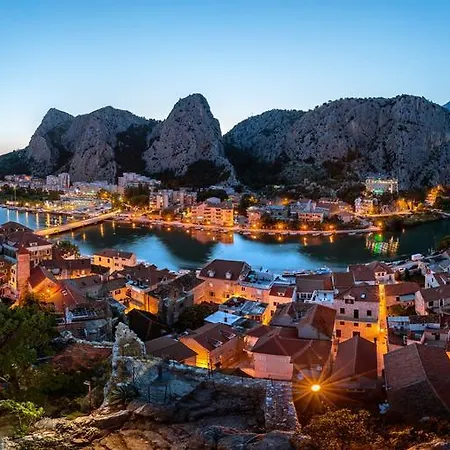 アパート Pia ドゥギ・ラット