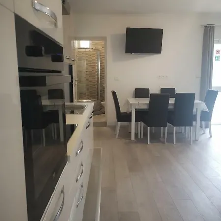 Pia ドゥギ・ラット