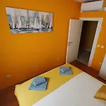 Apartment Pia Dugi Rat