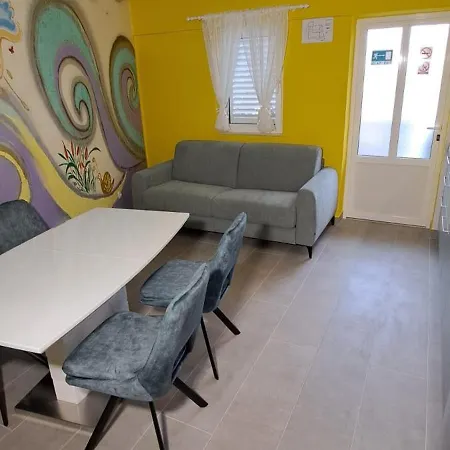 Pia Apartment *